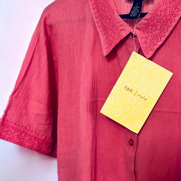 Denim & Co. Crochet & Gauze Blouse, Size 3X NWT - Picture 8 of 11